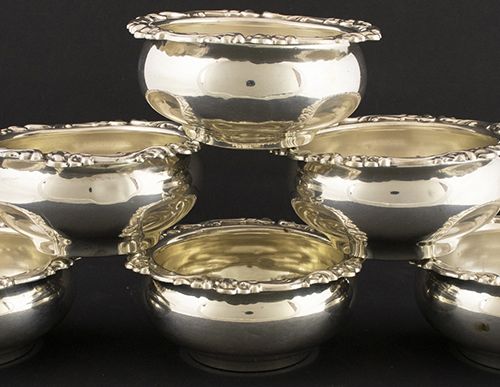 Null Silver objects - Miscellaneous - Six silver finger bowls with spreading fol&hellip;