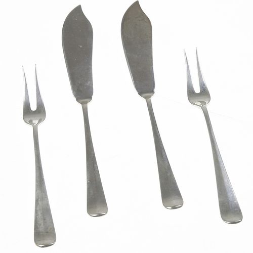Null Silver objects - Flatware, Netherlands - Two silver butter knives and two c&hellip;