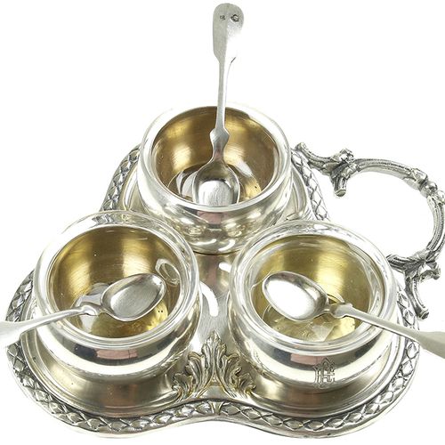 Null Silver objects - Miscellaneous - Three silver salt cellars with gilt interi&hellip;
