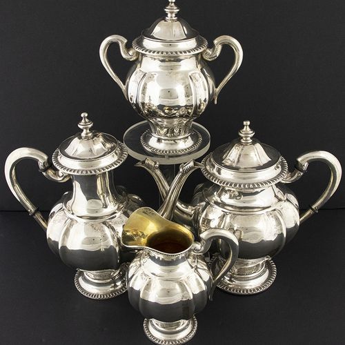 Null Silver objects - Italy - Four-piece silver tea- coffee service comprising: &hellip;