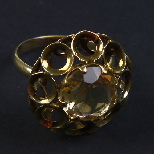 Null Gold jewellery and objects - 9k (bwg) ring set with a round-cut citrine - 5&hellip;
