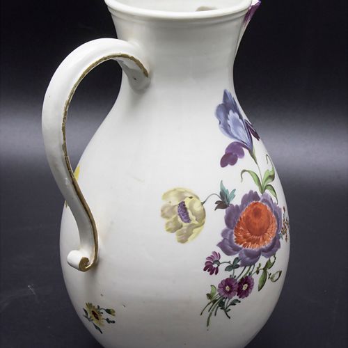 Kaffeekanne / A coffee pot, Ludwigsburg, um 1780 Material: Porzellan, polychrom &hellip;