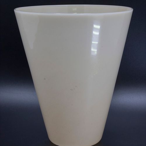 Glasziervase / A decorative glass vase, Murano, Venini, 50er Jahre Material: far&hellip;