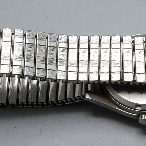 Militäruhr / A military wrist watch, Hamilton, USA, 1983 Gehäuse: Metall, mattie&hellip;