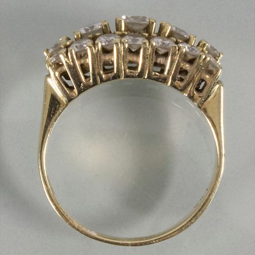 Damenring mit Diamanten / A 14 ct gold ring with diamonds 材质: 黄金585/000, 19颗钻石共约&hellip;