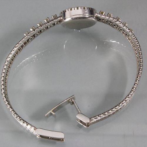 DAU Monvis '17 jewels incabloc' / A Monvis ladie's 18 kt diamond wrist watch '17&hellip;