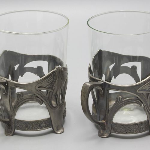Paar Teegläser mit Jugendstil Haltern / A pair of tea glasses with Art Nouveau h&hellip;