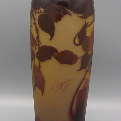Jugendstil Vase mit Rosen / An Art Nouverau cameo glass vase with roses, Paul Ni&hellip;
