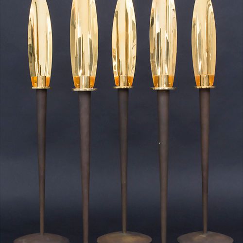 Satz 5 Designer Leuchter / A set of 5 bronze candlesticks Materiale: bronzo, pat&hellip;