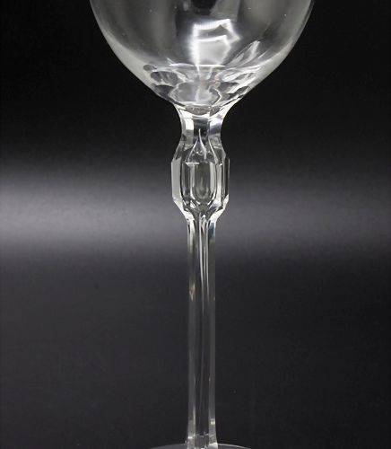 Elegantes Jugendstil Weinglas / An elegant Art Nouveau wine glass, Josephinenhüt&hellip;