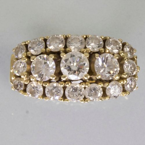 Damenring mit Diamanten / A 14 ct gold ring with diamonds 材质: 黄金585/000, 19颗钻石共约&hellip;