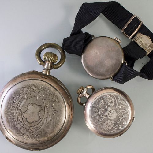 Konvolut Uhren / Various watches, Schweiz, um 1920 Consta de un reloj de pulsera&hellip;