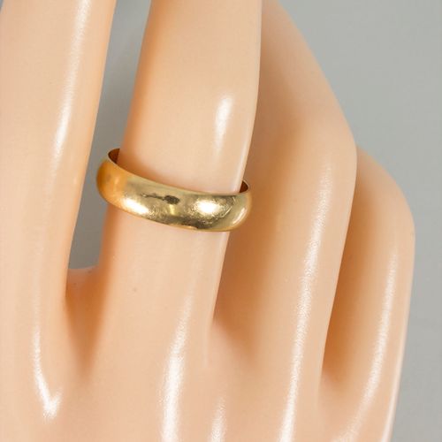 Damenring / An 18 ct gold ring Matériau : Or jaune Au 750/000,
Taille de l'annea&hellip;