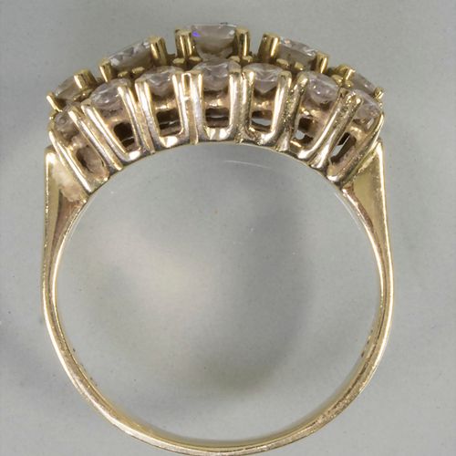 Damenring mit Diamanten / A 14 ct gold ring with diamonds 材质: 黄金585/000, 19颗钻石共约&hellip;