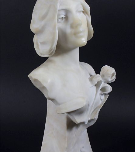 Jugendstil Büste einer jungen Dame 'Iris' / An Art Nouveau bust of a young lady,&hellip;