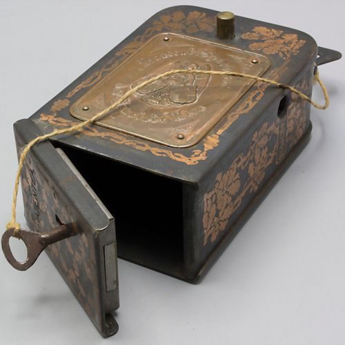 Jugendstil Spardose / An Art Nouveau savings box/piggy bank, Christoph Cloeter, &hellip;