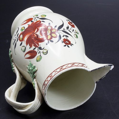 Creamware Kännchen / A creamware pot, wohl Whieldon Wedgwood, Fenton, um 1780 Ma&hellip;