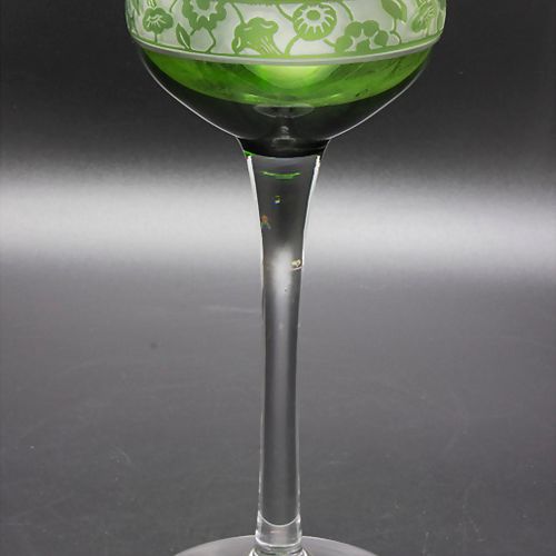 Jugendstil Stengelglas / An Art Nouveau wine glass, Cristal Nancy, um 1920 Matér&hellip;