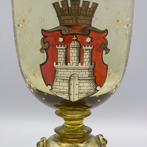 Großer Weinrömer mit dem Wappen von Hamburg / A large wine glass with the coat o&hellip;