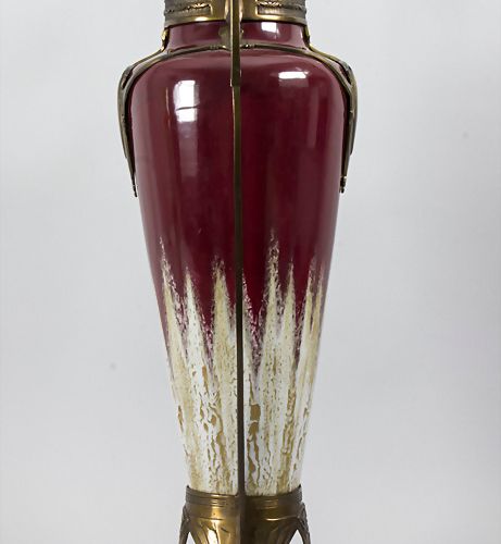 Große Jugendstilvase / An Art Nouveau ceramic vase, wohl Frankreich, um 1905 Mat&hellip;