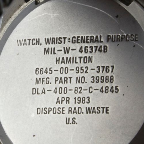 Militäruhr / A military wrist watch, Hamilton, USA, 1983 Boîtier : métal, mat, M&hellip;