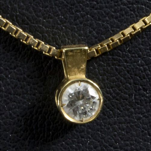 Damen Goldkette mit solitärem Diamanten / A 14 ct gold necklace with a diamond M&hellip;