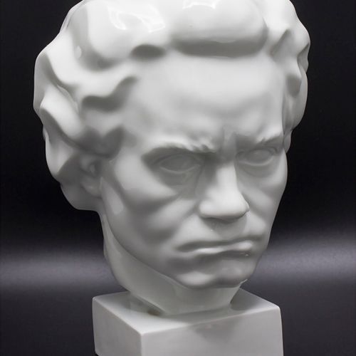 Büste 'Ludwig van Beethoven' / A bust of Ludwig van Beethoven, Augarten, Wien / &hellip;
