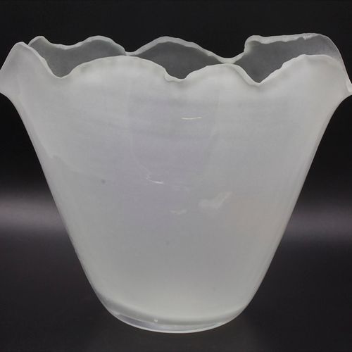 Glasziervase / A decorative glass vase, Rosenthal, Entwurf Brigitte Doege, um 19&hellip;