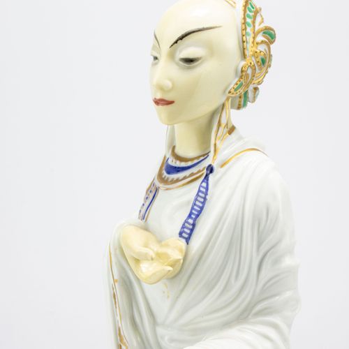 Figur der Tschaokiun 
Figurine de Tschaokiun
Rosenthal, département artistique d&hellip;