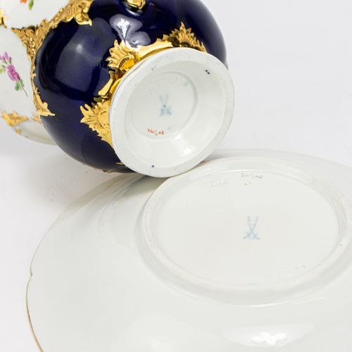 Konvolut Prunkserviceteile 
Set of dinner services
5 pieces, Meissen, 20th centu&hellip;