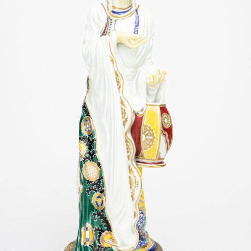 Figur der Tschaokiun 
Figure of Tchaokiun
Rosenthal, art department Selb, design&hellip;