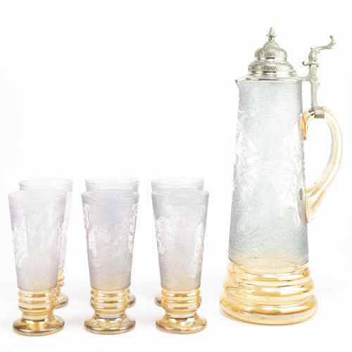 Großer Glaskrug und 6 Gläser 
Grand pichet en verre et 6 verres
7 pièces, Allema&hellip;