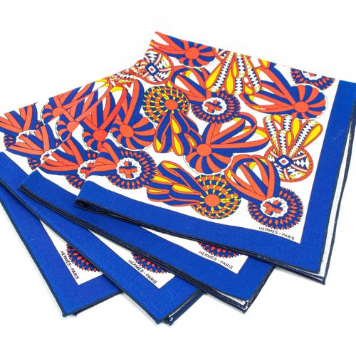 Hermès Set Tischservietten 
Hermès set of table napkins
4-piece, cotton, each 44&hellip;