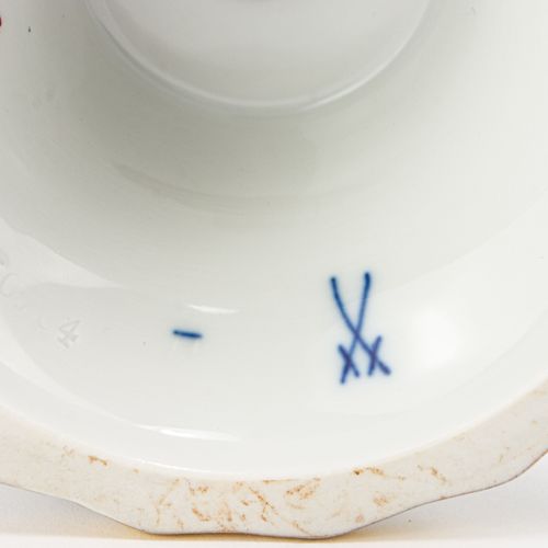 Kratervase mit Henkeln 
Vase cratère avec anses
Meissen, fin du 20e s., peinture&hellip;