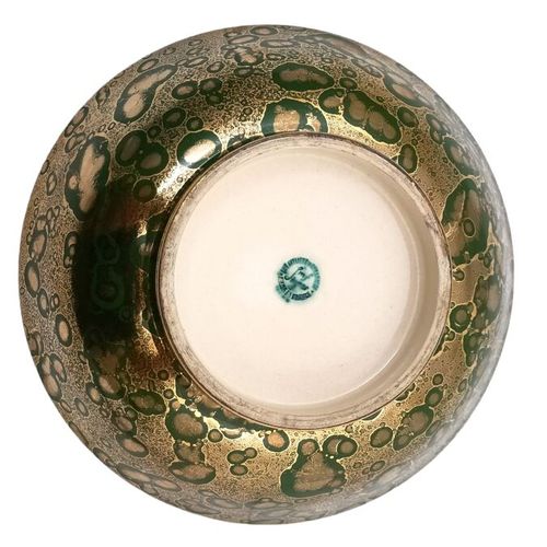 Null SÈVRES
Ciotola rotonda in ceramica con decorazione verde e oro, marchio inc&hellip;