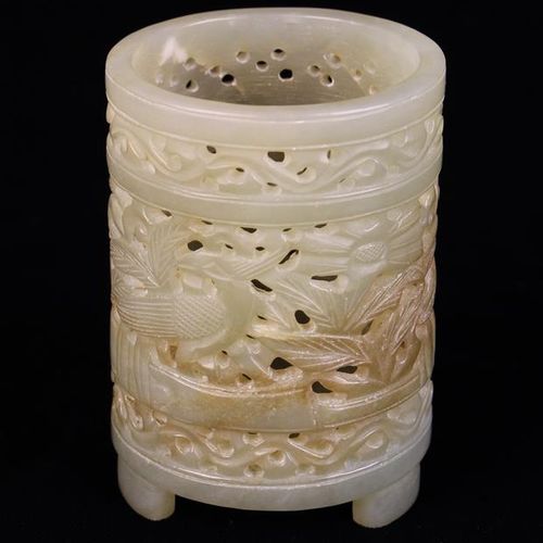 Null Fino recipiente/florero de jade tallado de la dinastía Qing, de forma cilín&hellip;
