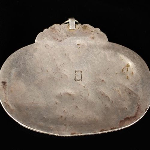 Null A Pierced & Carved Ming Dynasty White Jade Pendant of oval form decorated w&hellip;