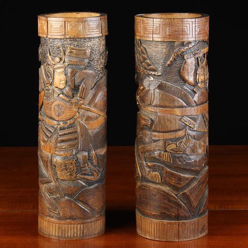 Null Une paire de pots à pinceaux en bambou de la fin du 19e/du début du 20e siè&hellip;