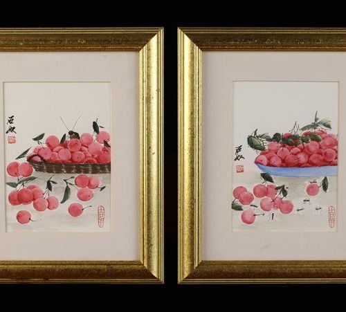 Null Une paire d'aquarelles chinoises signées : Un bol de cerises avec des fourm&hellip;