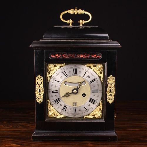 Null Très belle montre de table en placage d'ébène de la fin du XVIIe siècle, si&hellip;