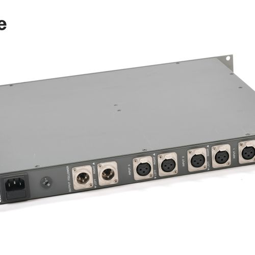 AEQ, Stereo self powered audio monitor, AM03. 
H : 4,5cm L : 48,2cm P : 39cm 
Ma&hellip;