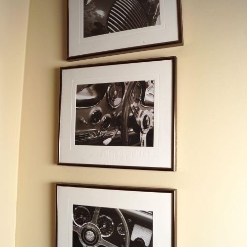 GROUP OF THREE AUTOMOBILE RELATED PRINTS GRUPPO DI TRE STAMPE RELATIVE ALL'AUTOM&hellip;