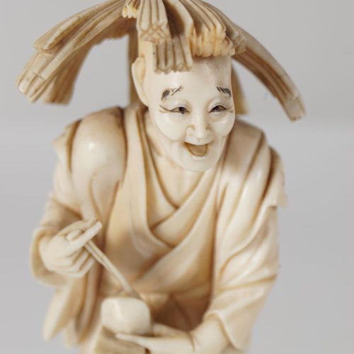 19TH-CENTURY JAPANESE OKIMONO CARVING Sculpture OKIMONO JAPONAIS du 19e siècle L&hellip;