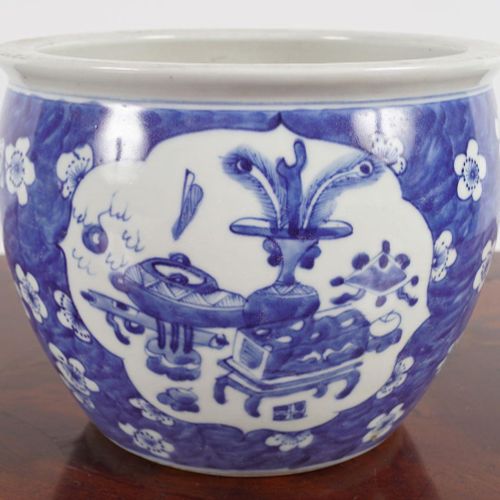 CHINESE QING BLUE AND WHITE BOWL VERRE CHINOIS QING BLEU ET BLANC de forme bulbe&hellip;