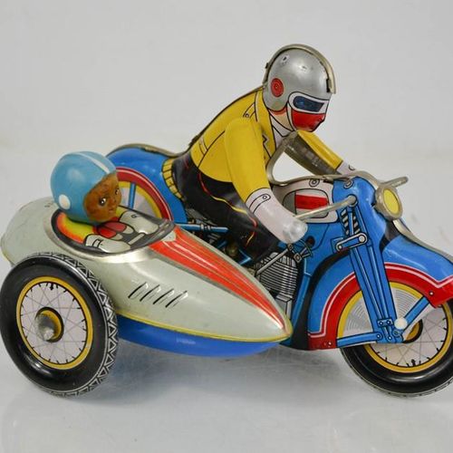 Null A vintage tin wind-up motorbike with sidecar.