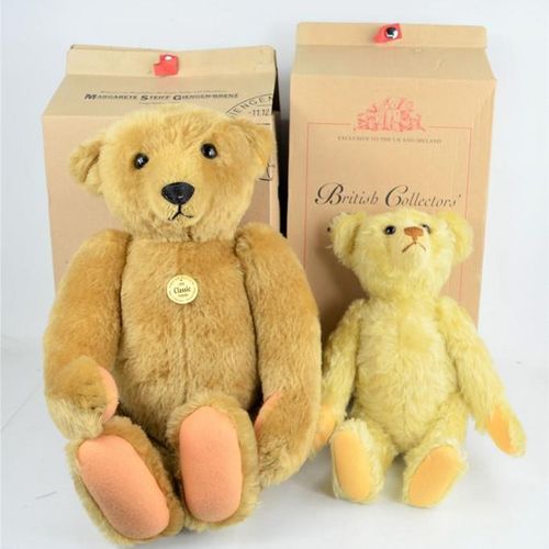 Null 两只装在原装盒子里的斯蒂夫泰迪熊，包括一只2003年英国限量版的黄色泰迪熊和一只1906年经典的咆哮泰迪熊。