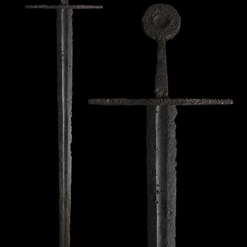 MEDIEVAL CRUSADERS KNIGHTS IRON SWORD Ca. 1050-1350 D.C.

Una bella spada da cav&hellip;