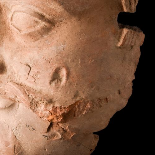 GANDHARAN TERRACOTTA HEAD OF A BODHISATTVA - TL TESTED Ca. 200-400 D.C. 
Testa d&hellip;