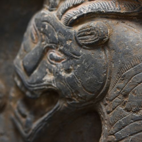 CHINESE HAN DYNASTY STONE RELIEF WITH DRAGON Ca. 202 A.C.-220 D.C. 
Hermoso reli&hellip;