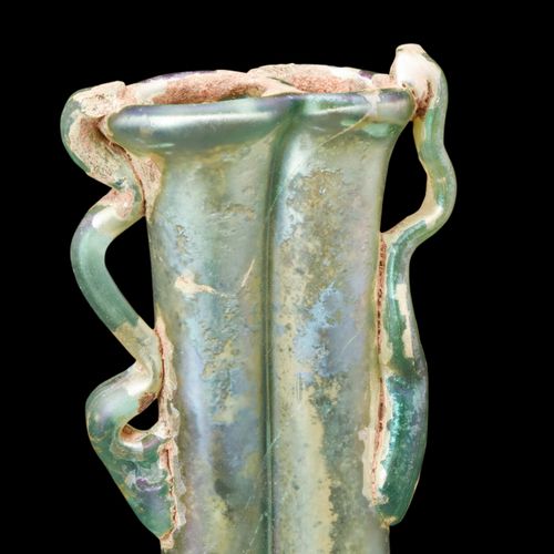 ROMAN GLASS DOUBLE BALSAMARIUM Ca. 300 AD.
A beautiful double balsamarium crafte&hellip;